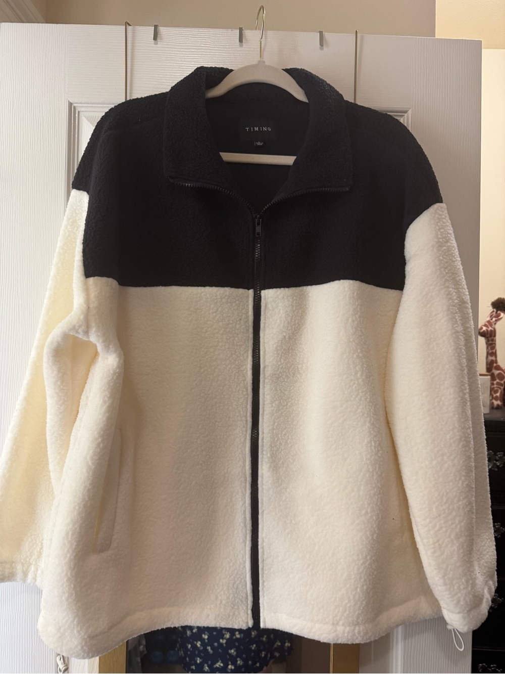NWT Women's Oversized Fleece Jacket Size L